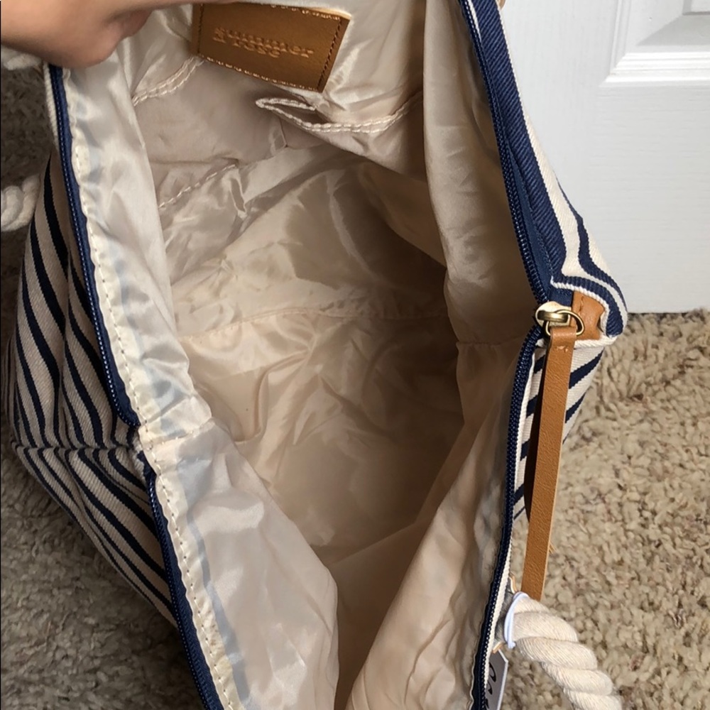 Summer & Rose Brittany Tote Bag - Picture 7 of 8